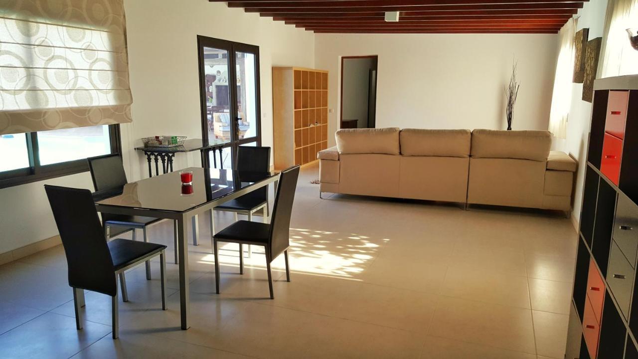Villa Nazoly, Oasis De Tranquilidad Con Piscina Privada En El Corazon De Lanzarote Nazaret Exterior photo